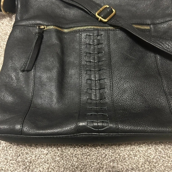 Great American leather works crossbody  purse in excellent condition - Picture 7 of 8
